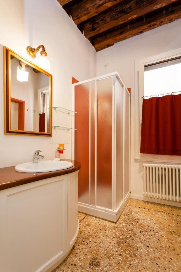 Ca Tornielli Apartment Venice Luaran gambar