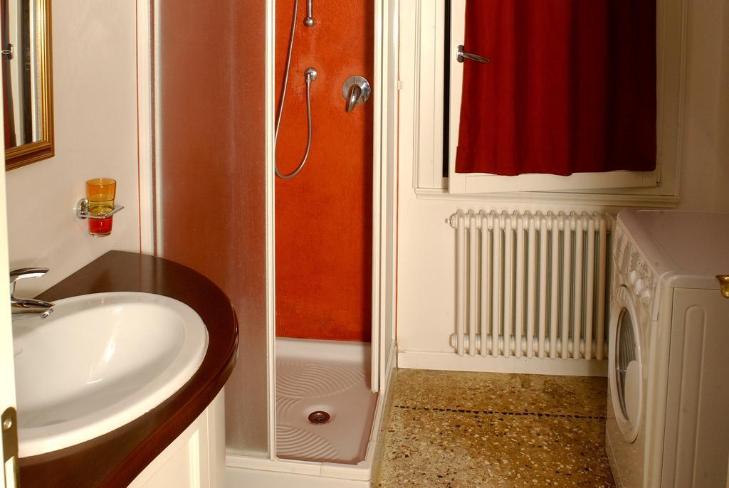 Ca Tornielli Apartment Venice Bilik gambar